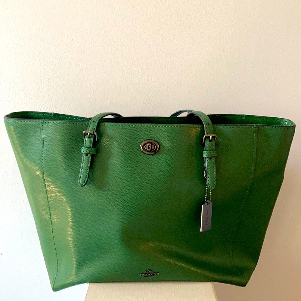 COACH Turnlock Tote Crossgrain Lthr Grass/Dk Nickl